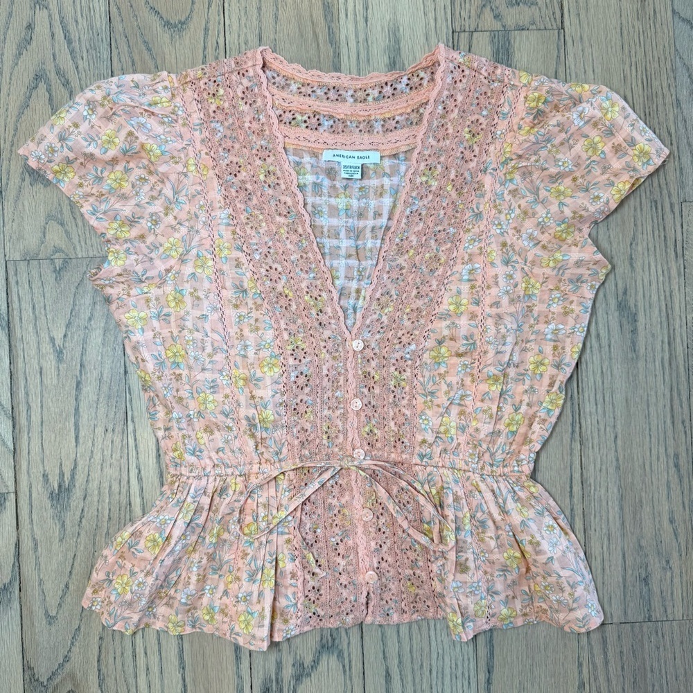 American Eagle Women’s Peplum Floral Top Size X-Small